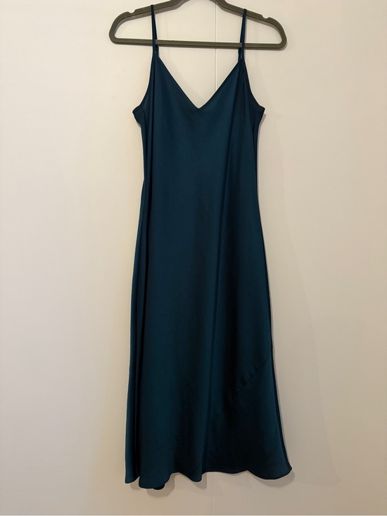 Wilfred Dresses & Skirts - Wilfred Teal Midi Only Slip Satin Dress